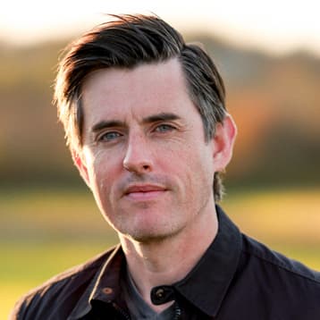 Portrait of Chris Ryan